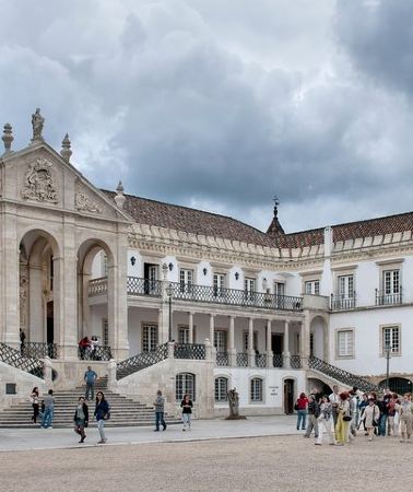 7D6N • 7 Days Private Tour In Portugal starting in Lisbon