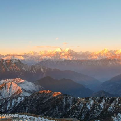 成都+牛背山+鱼子西+四姑娘山景区+新都桥6日5晚私家团