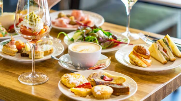 4-Day Banff and Jasper Tour from Calgary·Boutique Group Tour | Explore Banff & Jasper with Iconic Lakes, Glacier Landscapes & Scenic Mountain Routes