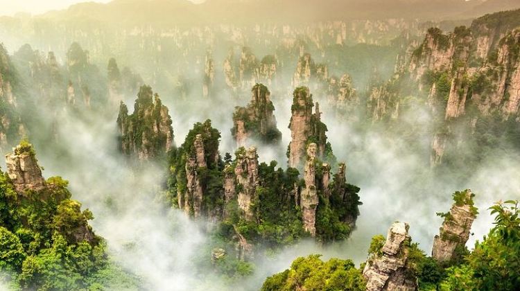 4-Day National Park Tour from Zhangjiajie · Tianzi Mountain, Yellow Dragon Cave and Tianmen Mountain | BaiLong Lift VIP Ticket