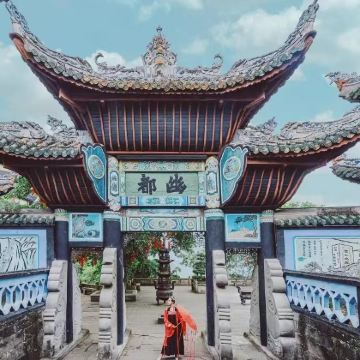 重庆+长江三峡5日4晚跟团游