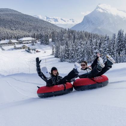 加拿大卡尔加里+班夫+贾斯珀+埃德蒙顿7日6晚拼小团