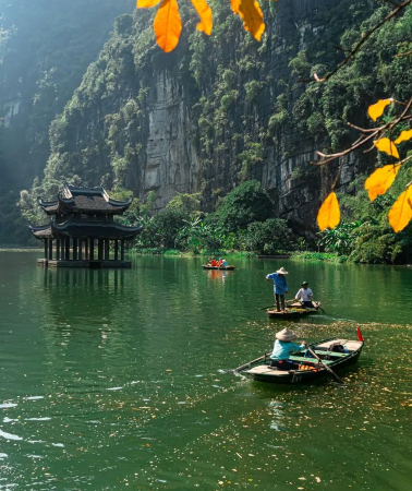 2D1N • 2D1N Hanoi Ninh Binh Land Halong Bay Tour - Bamboo Boat Cruise - Hoa Lu Ancient Capital
