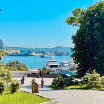 俄罗斯海参崴4日3晚拼小团