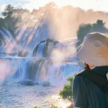 广西南宁+通灵峡谷+德天瀑布2日1晚跟团游