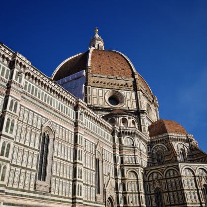 摩纳哥+意大利+瑞士+法国8日7晚跟团游