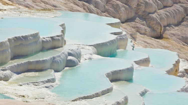 15-Day Turkey Adventure from Istanbul·Cappadocia, Pamukkale, Village Homestay & Kekova Boat Trip