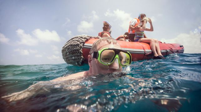 9-Day Galápagos Island Hopping Tour from Quito · Puerto Ayora, Floreana Island, Isabela Island, Cotopaxi