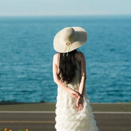 中国新疆伊宁市9日8晚私家团