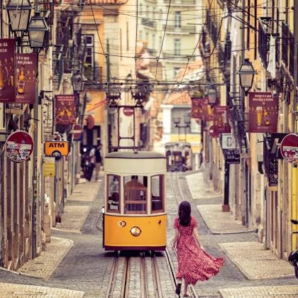 西班牙巴塞罗那+马德里+葡萄牙里斯本11日9晚私家团