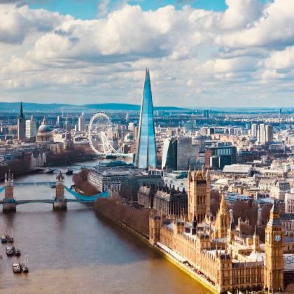 英国伦敦+剑桥+温德米尔镇+爱丁堡+约克+苏格兰高地+天空岛12日11晚拼小团