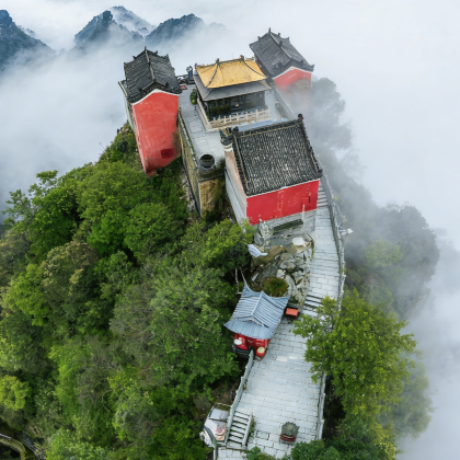 武汉+武当山风景区+神农架+长江三峡+三峡大坝7日6晚跟团游