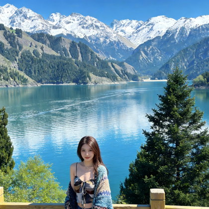 新疆乌鲁木齐+北疆+伊犁9日8晚私家团