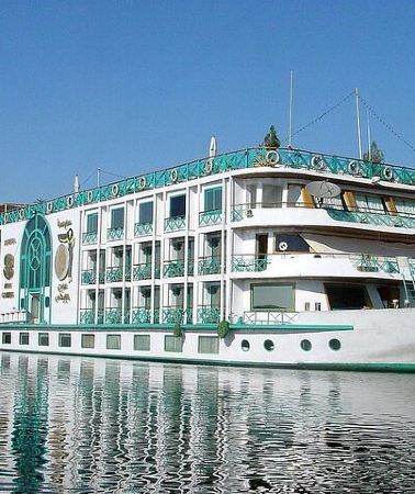 7D6N • 7 Days & 6 Nights by Flight Cairo Pyramids & Nile cruise Aswan To Luxor(Private)