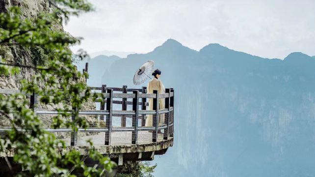 恩施土家族苗族自治州、恩施+12