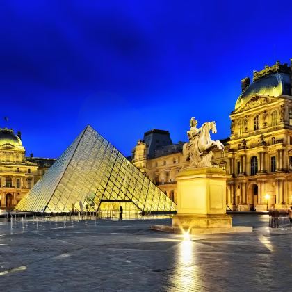 法国8日7晚拼小团