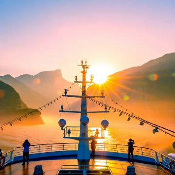 上海+扬州+南京+九江+武汉+岳阳+荆州+长江三峡+三峡大坝+丰都+重庆12日11晚跟团游