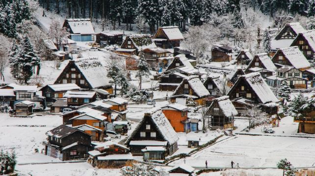 赫尔辛基、奥卢、凯米+2