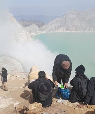 2D1N • Mount Bromo & Ijen 2D1N Start from Malang & Surabaya Sharing Tour