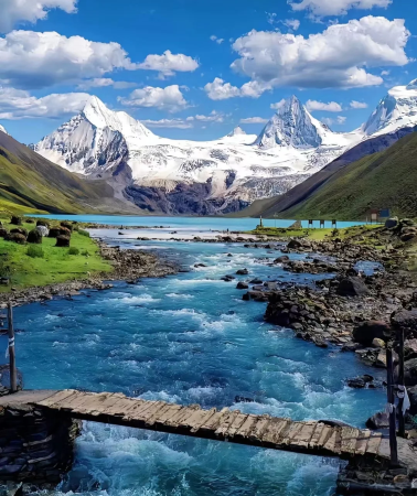 6D5N•Chengdu + Jiuzhaigou + Huanglong National Scenic Area + Sanxingdui Museum + Mount Siguniang