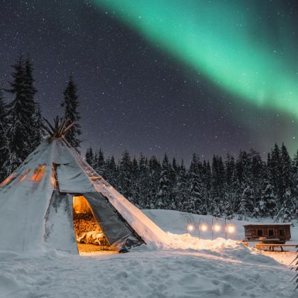 芬兰拉普兰区+北极圈标线5日4晚跟团游