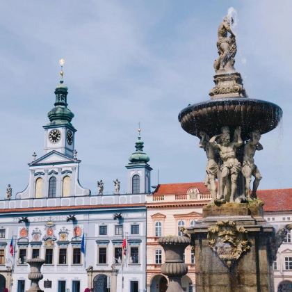 捷克4日3晚拼小团