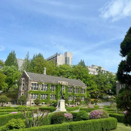 名校参访·韩国5天4晚研学夏令营【韩国名校访学营】延世大学+KPOP体验课程+弘益大学+弘大步行街+南山公园+国立中央博物馆+北村韩屋村