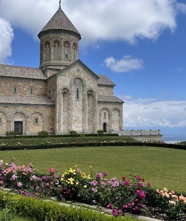 5D4N • Tbilisi: 5-Day Georgia and Armenia Tour with Wine Tasting