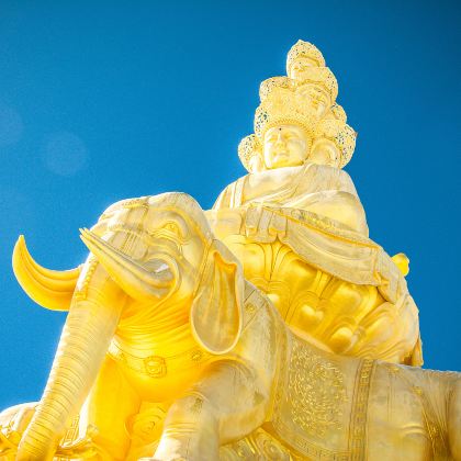 乐山+峨眉山2日1晚跟团游