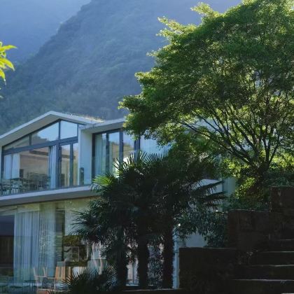 江西景德镇+婺源篁岭景区+三清山+望仙谷5日4晚自由行