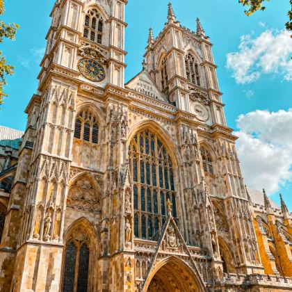 英国+爱尔兰12日跟团游