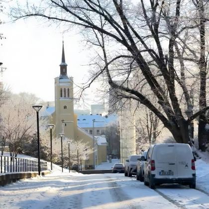 芬兰赫尔辛基+塔林+罗瓦涅米+凯米+拉努阿+列维9日8晚私家团