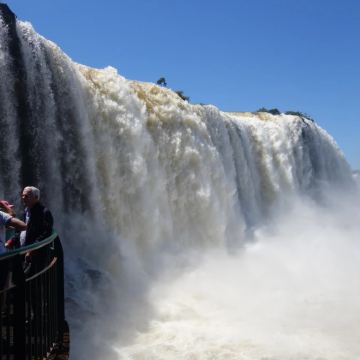 阿根廷布宜诺斯艾利斯+伊瓜苏国家公园+巴西伊瓜苏国家公园+里约热内卢+圣保罗11日9晚私家团