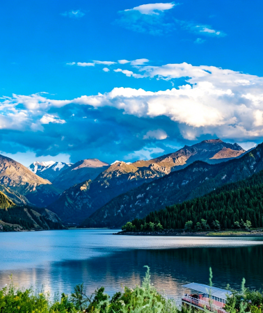 8D7N • China + Gansu + Xinjiang: Thousand-year Silk Road, the song of the Western Regions: connect two provinces, visit Tianchi, explore rock carvings