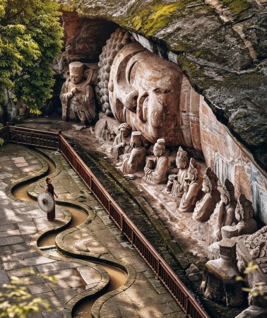4D3N • Transformers 4 & Black Myth: Wukong Real Scenes:  Dazu Rock Carvings + Wulong Karst Natural Wonder + Chongqing Urban Landmark Exploration - 5-Diamond Hotel Stay