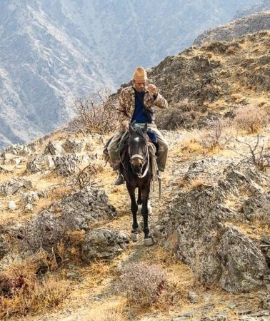 2D1N • From Bukhara: 2-Day Nurata Horse Riding & Village Experience