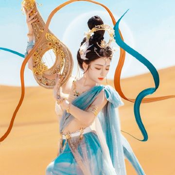 青海湖景区+察尔汗盐湖+莫高窟9日8晚拼小团