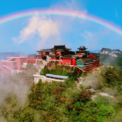 焦作+云台山2日1晚跟团游