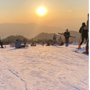 宁波+宁海+前童古镇+宁海森林温泉+西佑寺+龙宫村+岙胡胡氏宗祠古戏台2日1晚自由行