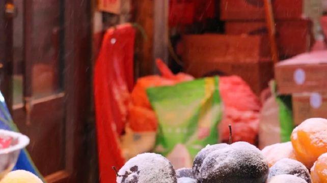 5-Day Northern Utopia Snow Adventure Harbin Private Tour·Songhua River, Central Street, China Harbin Ice And Snow World, Siberia Tiger Park and Yabuli Ski Resort