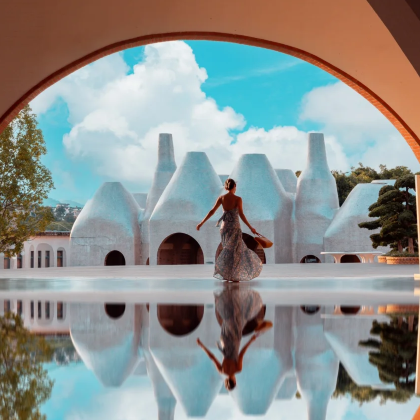 云南昆明+抚仙湖+弥勒+罗平5日4晚拼小团