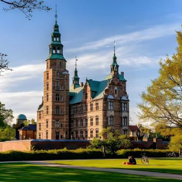 丹麦+哥本哈根+欧登塞+比隆+兰讷斯+奥尔堡+奥胡斯10日8晚私家团