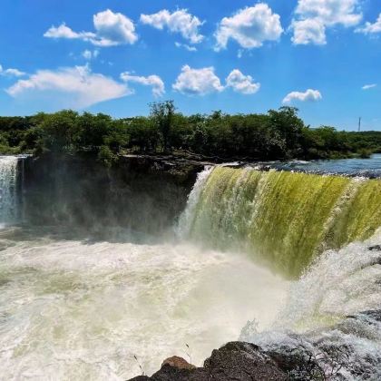 牡丹江镜泊湖风景区+火山口国家森林公园+横道河子东北虎林园+中东铁路机车库2日1晚跟团游