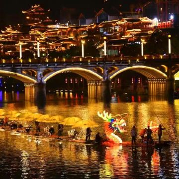 恩施市+恩施大峡谷5日4晚自由行