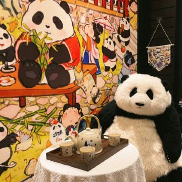 成都+成都大熊猫繁育研究基地+都江堰景区+三星堆博物馆4日3晚跟团游