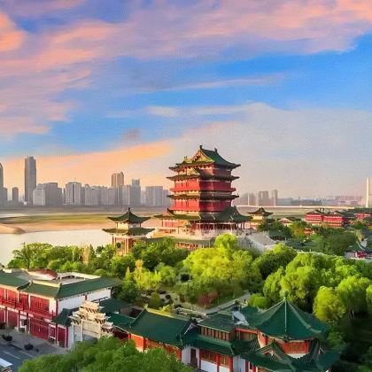 江西南昌+庐山风景名胜区+景德镇+婺源+三清山风景区+望仙谷5日4晚自由行