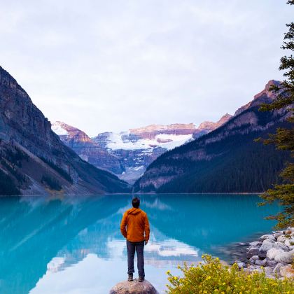 加拿大落基山脉地区+贾斯珀国家公园+班夫国家公园9日跟团游