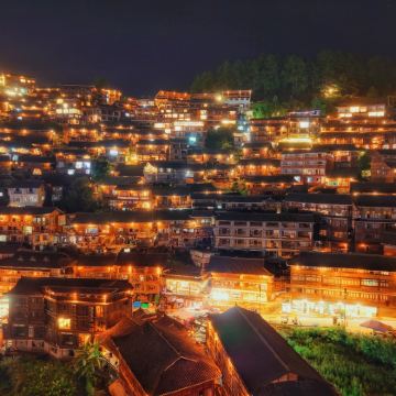 贵州贵阳+黄果树景区+荔波+西江千户苗寨+镇远古城+梵净山6日5晚自由行