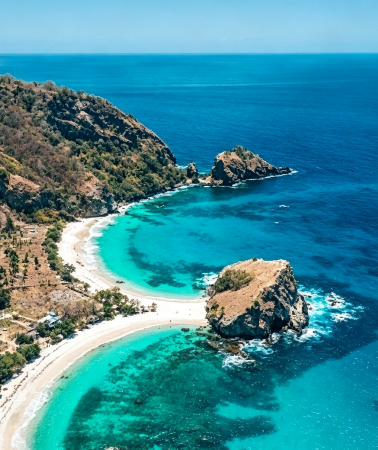 4D3N • Malanage Hot Springs + Spider-Web Rice Fields + Koka Beach + Kelimutu Tri-Color Lake