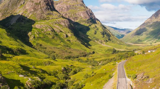 <5天>【英伦小环岛  口碑之选】英格兰+苏格兰+天空岛精华游·打卡哈利波特同款取景地+英式田园湖区悠闲漫步+爱丁堡穿越中世纪+野性苏格兰高地风光大片+尼斯湖水怪传说+探秘云雾之中天空岛+约克半日自由行